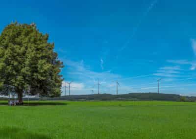 Gegenwind Hochbuehl Owingen Bodensee Windkraft Hoedingen Torkelbuehl Bildhoehe 50mm